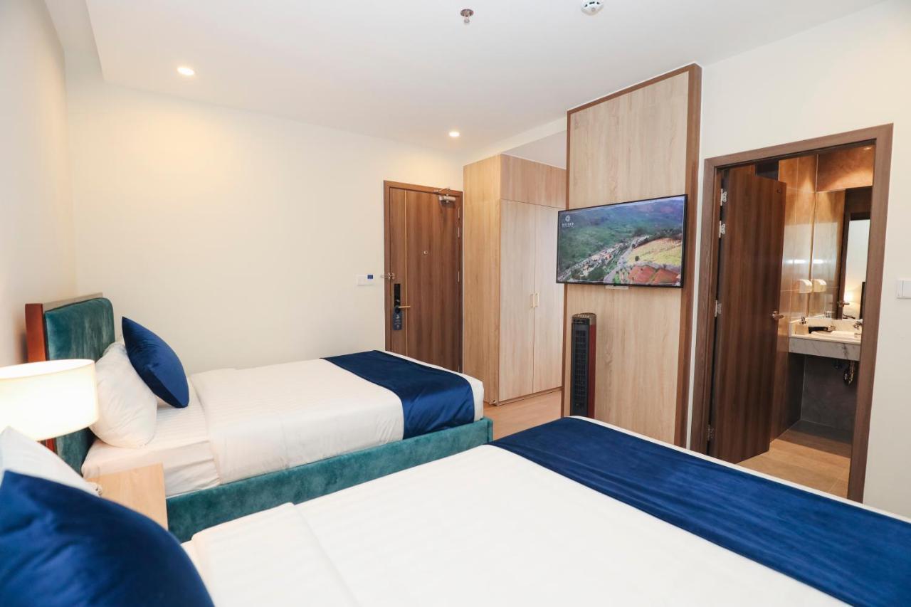 Sandals Flora Hotel Да Лат Екстериор снимка