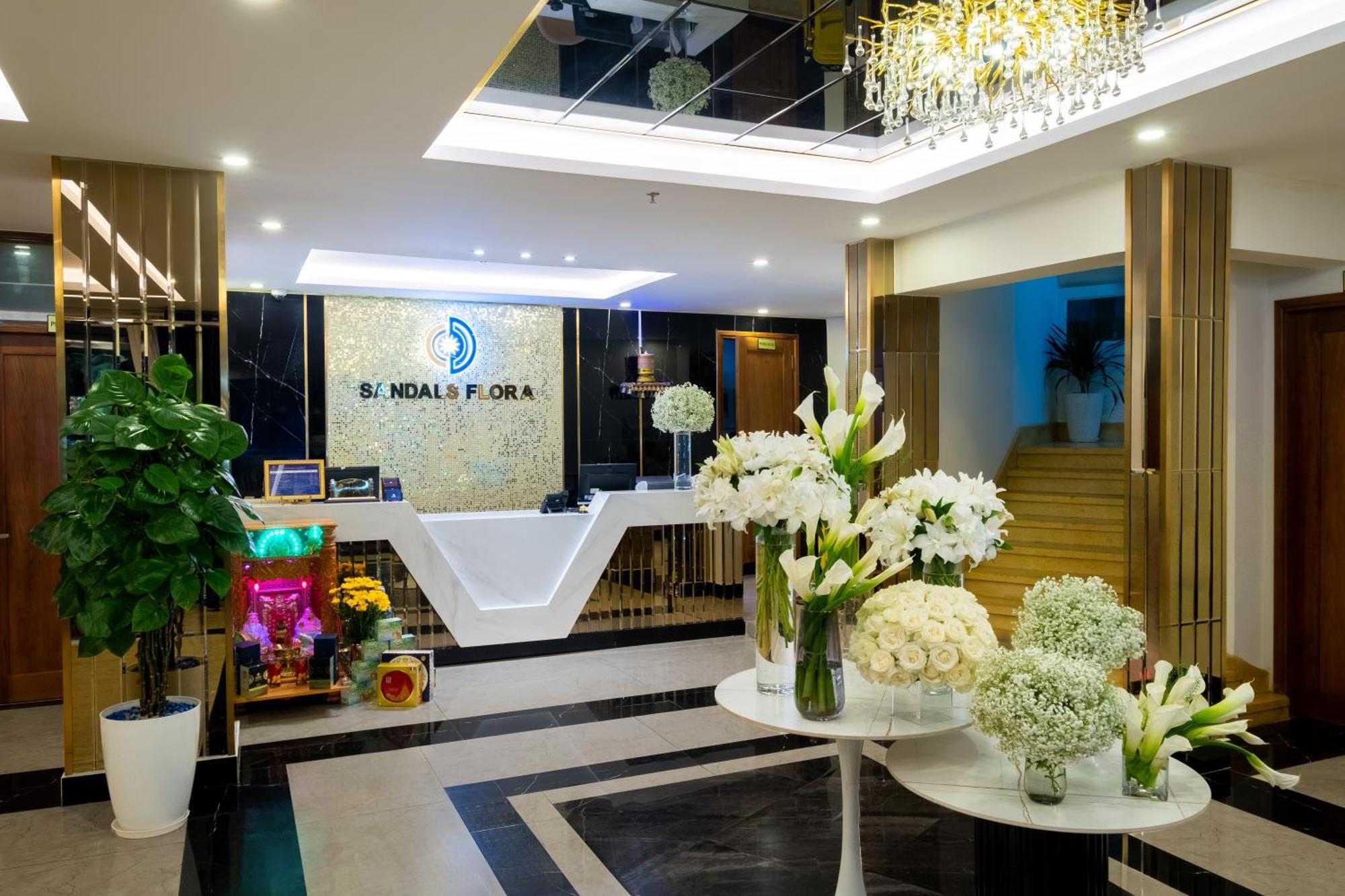 Sandals Flora Hotel Да Лат Екстериор снимка